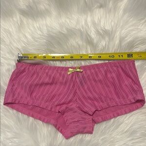 Chic Pink Women's Panties with Yellow Bow Accent. Large